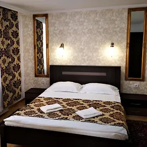  Apartman Panzió Status Magyarország
