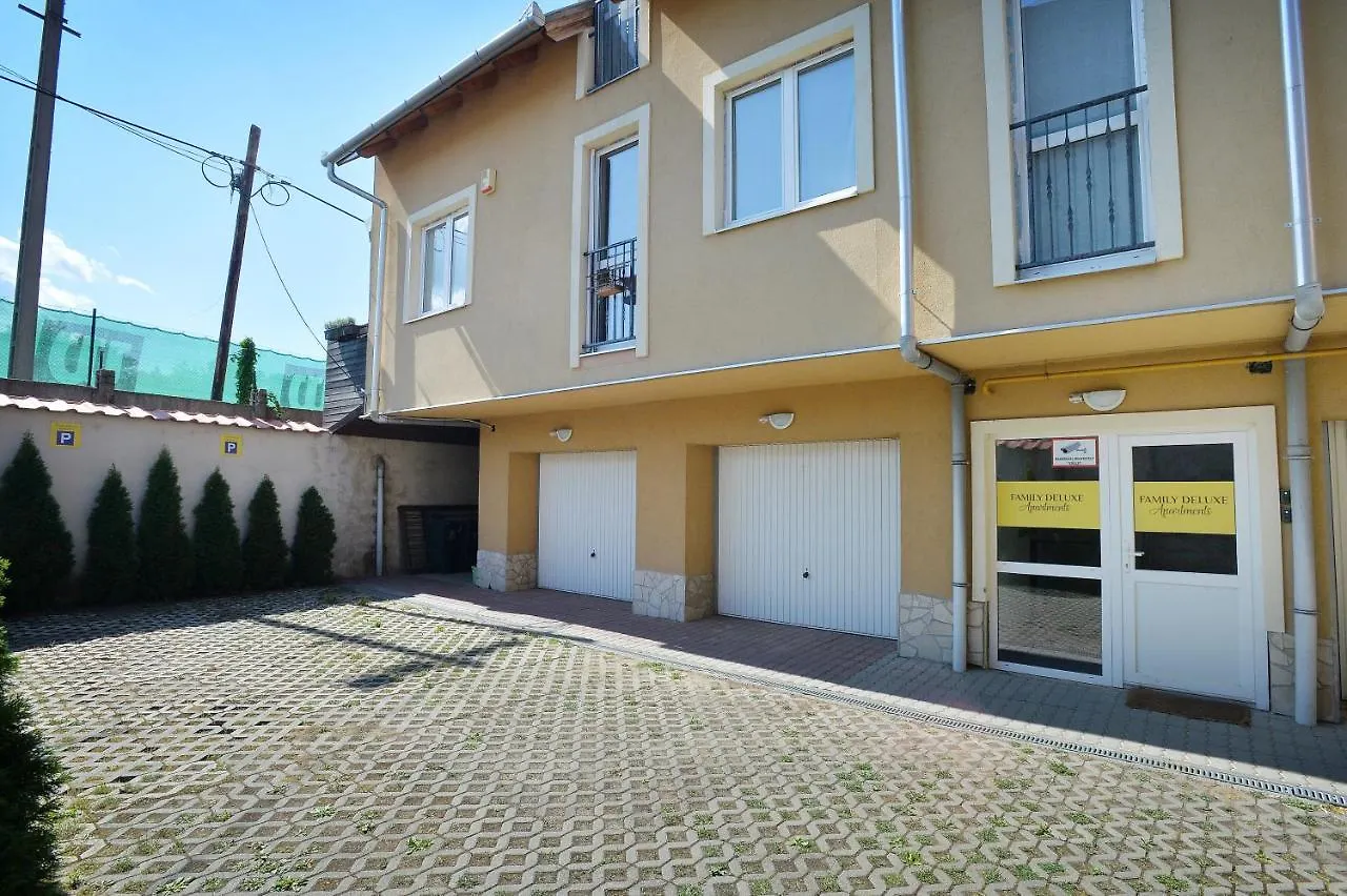 Family Deluxe Apartments Eger 0*,  Magyarország